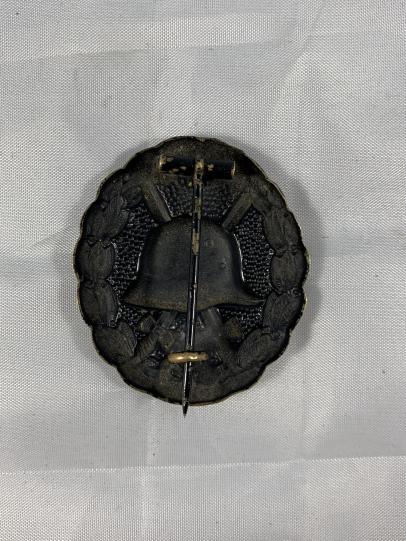 WW1 Wound Badge in Black