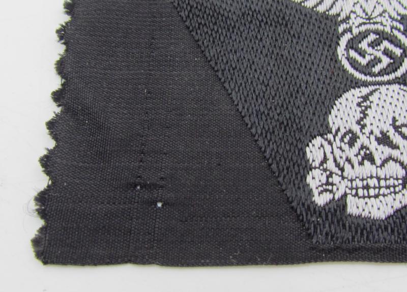 Waffen-SS Panzer ‘BeVo’ trapezoid M43 cap insignia