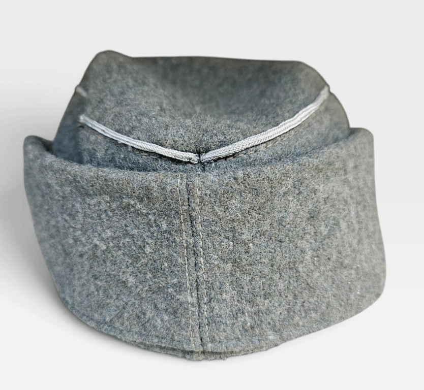 Wehrmacht Heer Officer’s M43 Field Cap by Peter Küpper – 1943 (Size 60)