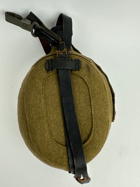 "CFL41" medic canteen