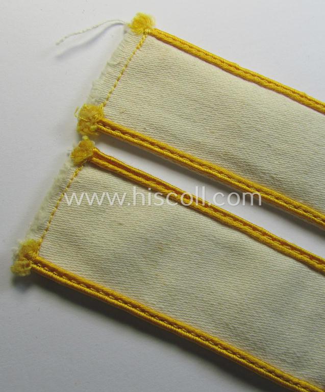 Stunning, WH (LW o. Heeres) cuff-title (ie. 'Ärmelstreifen') entitled: 'Kreta' that comes in a presumably issued- (albeit simply never used- ie. 'virtually mint'-), condition