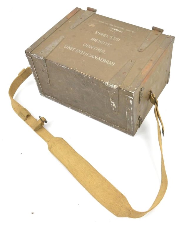 Canadian WW2 Wireless Remote Control Unit No.1