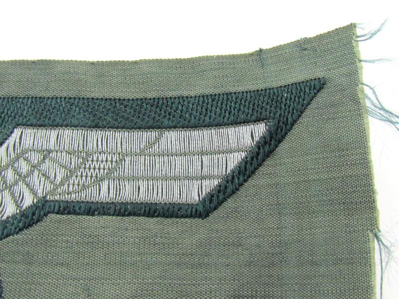 WH (Heer) Flat-Wire Breast Eagle