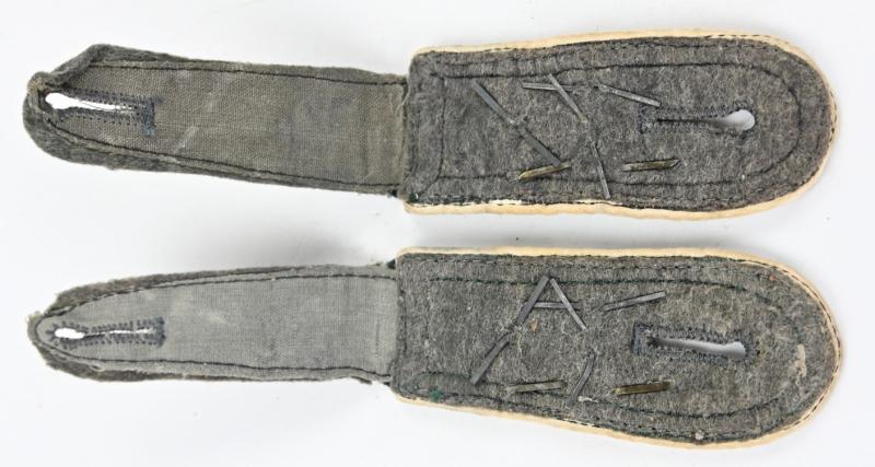 German WH NCO Shoulderboards I.R. 453