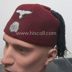 Maroon-red-coloured, Waffen-SS-pattern so-called: 'Fez' having a neat -...