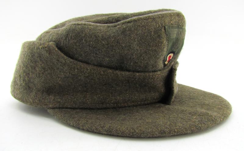 Wehrmacht (Heer) Officers field cap ‘Einheitsfeldmütze’with RBNr. 1944