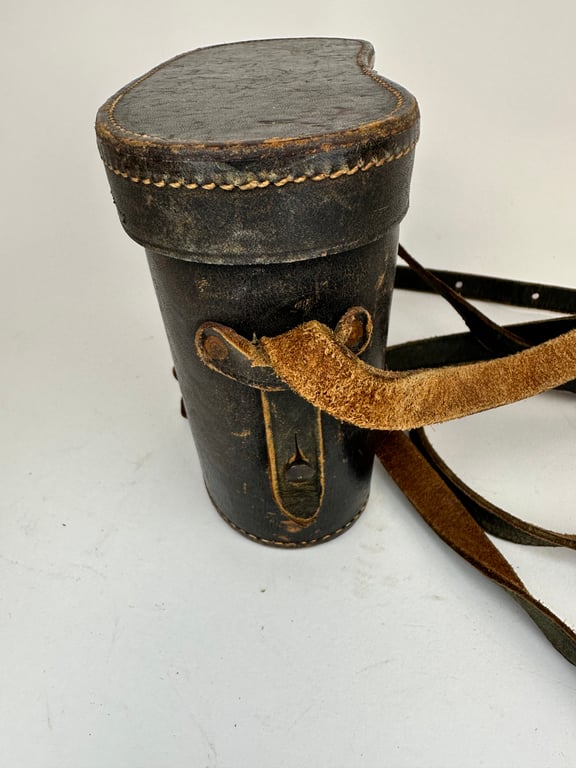 Original  Leather Case for 6X30 Binoculars 1944