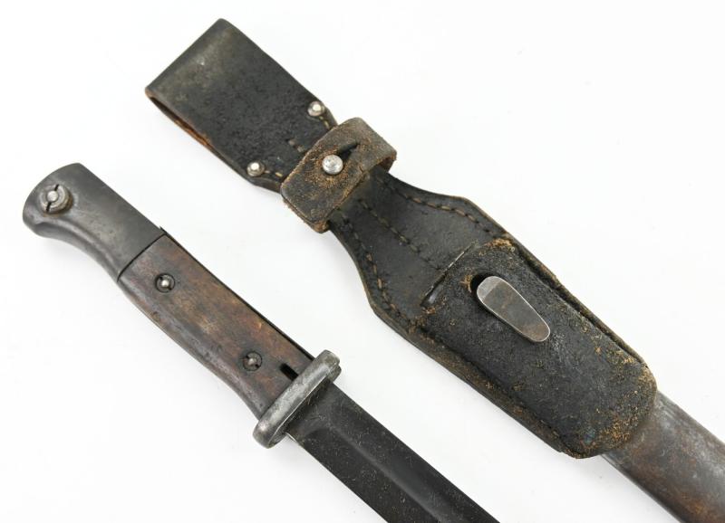 German WH K98 Mauser Bayonet with Frog