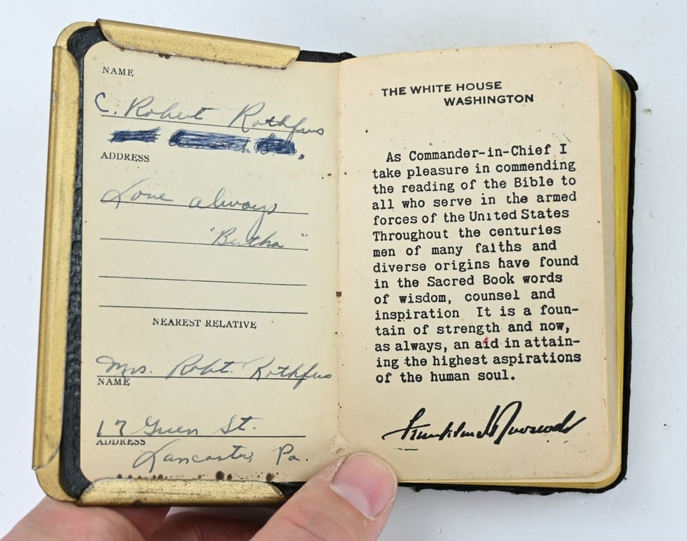 US WW2 Shield Bible