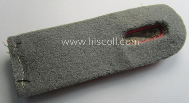 Single, WH (Heeres) 'cyphered', officers'-type shoulderboard: 'Oberleutnant der Reserve des Panzerjäger-Abtlgs. 2'