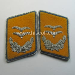 Clearly tunic-removed - and fully matching! - pair...