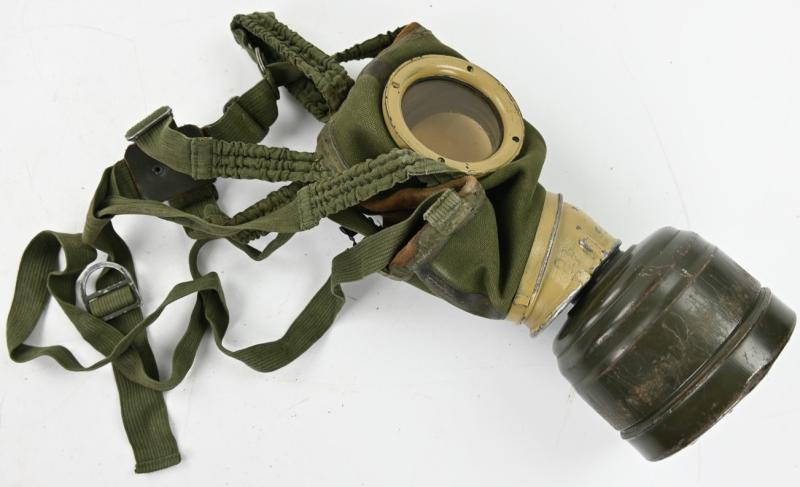 German KM Tropical Gasmask & Tornister