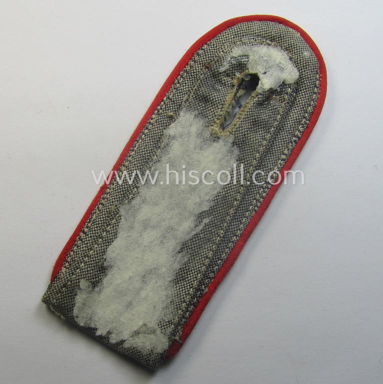 Single, WH (LW) 'blaumelliertes' shoulderstrap: 'Unterwachtmeister Flak-Art.Trpn.'