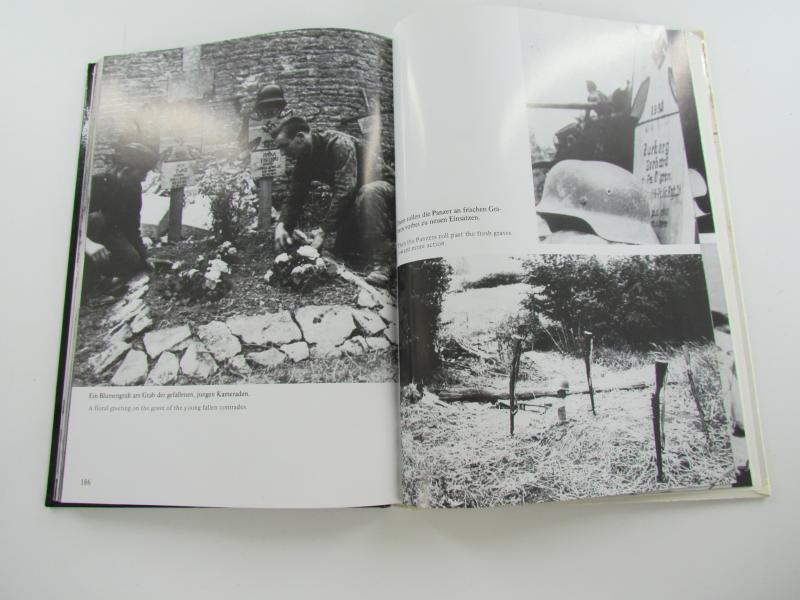 Book : Divisionen der Waffen-SS im Einsatz 1940-1945