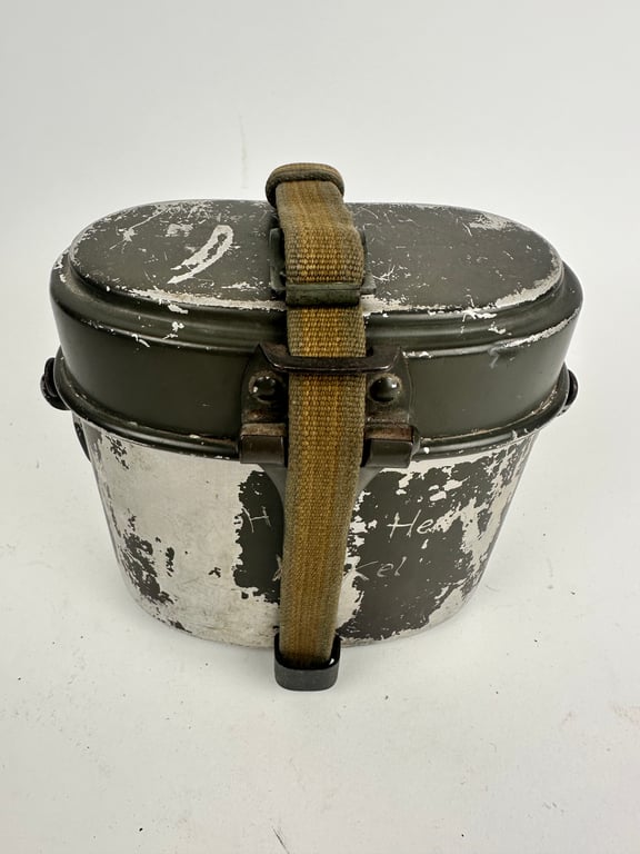 WW2 German mestin "A.W.G. 1940