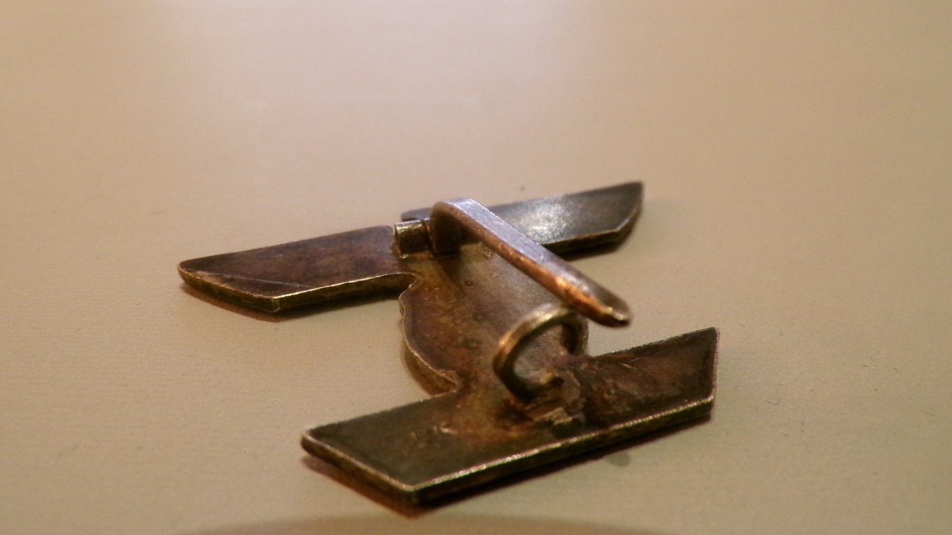 Part 2 from the Major's Uniform