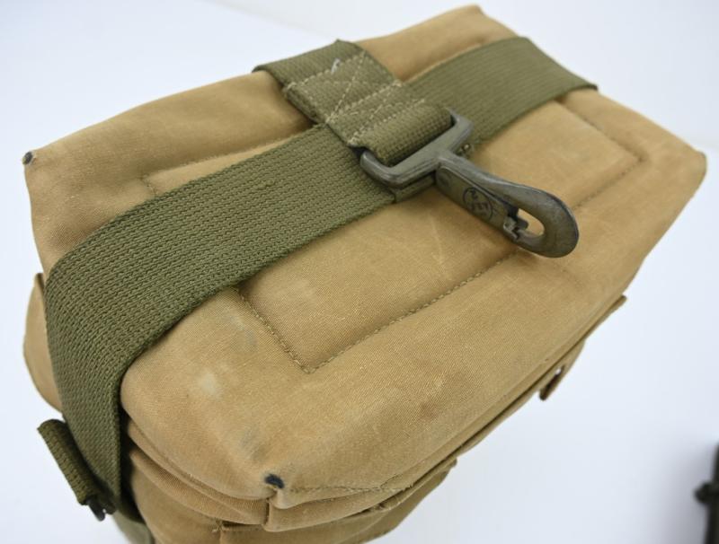 US WW2  Airborne PPN-2 Pathfinder Beacon in Carrying Bag
