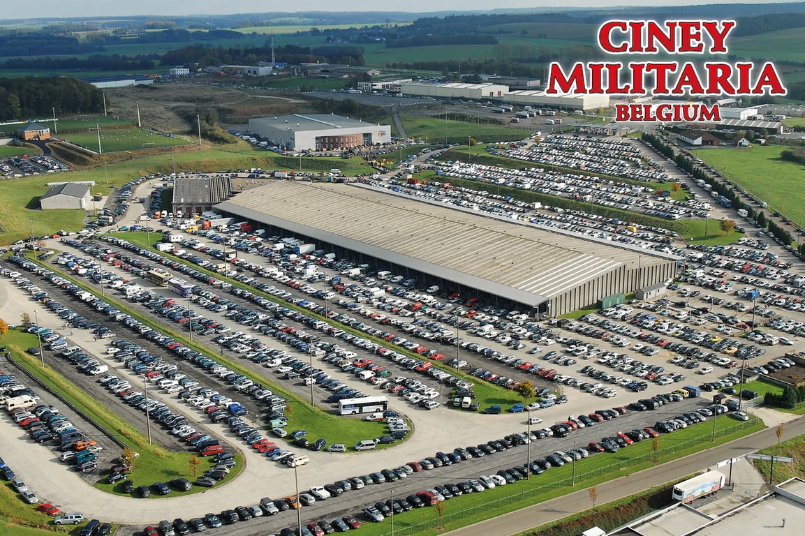 WORLDWARCOLLECTIBLES at CINEY MILITARIA SHOW