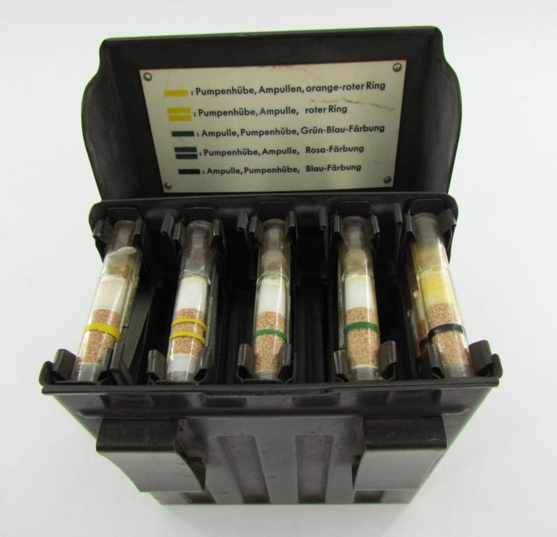 German Bakelite Gas Detection Device ( Rare )