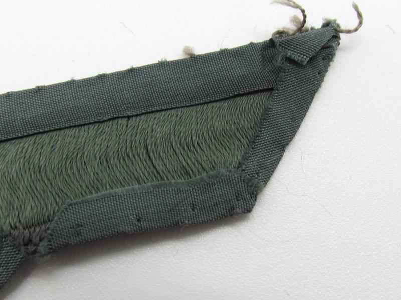 Wehrmacht ( Heer ) M40 Bevo Breast Eagle