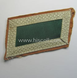 Regrettably single, (partly!) 'BeVo'-woven, NCO-pattern 'Ostvölker'-collar-tab as intended...