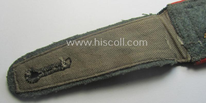 Single, early-war-period (ie. 'M40'-) pattern, WH (Heeres) 'cyphered' NCO-type shoulderstrap as was intended for a: 'Wachtmeister u. Mitglied eines Art.-Beobachtungs-Abtgs.'