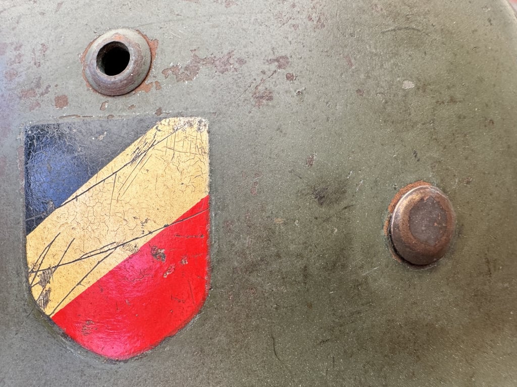 Wehrmacht Heer Untouched M35 Double Decal Helmet – ET68 – 1937 Liner