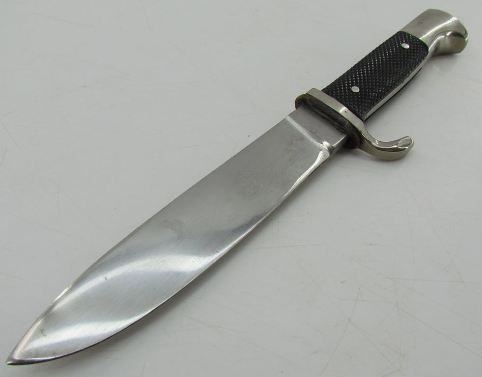 Hitler Youth Fahrtenmesser – RZM M7/2 Emil Voos – 1938