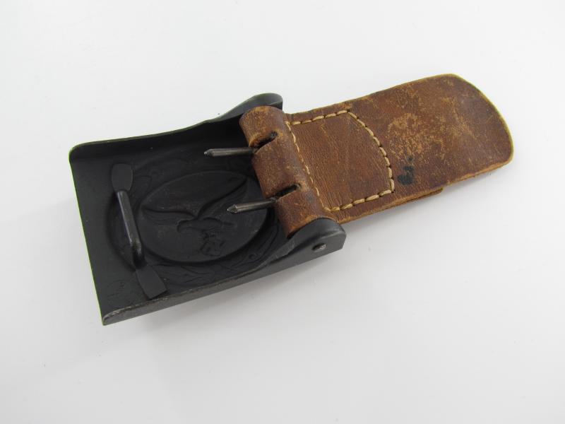 Tabbed steel Luftwaffe belt buckle E. Schneider 1941 Lüdenscheid