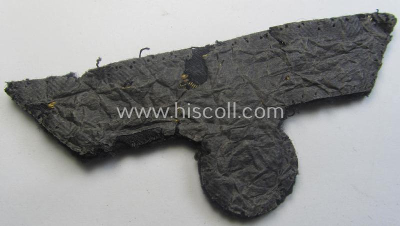 WH (Kriegsmarine) officers'-type, hand-embroidered breast-eagle (ie. 'Brustadler für Offiziere') as was executed in bright-golden-coloured braid and so-called: 'Cellueon'-based material