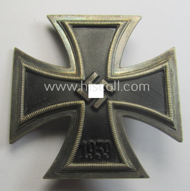 'Eisernes Kreuz 1. Klasse' being a non-maker-marked and/or fully untouched example by by the desirable 'Hersteller' named: 'Klein & Quenzer A.G.'