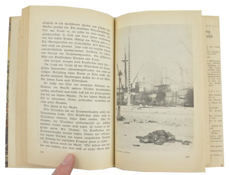 German Book 'Über Schlachtfelder vorwärts!'