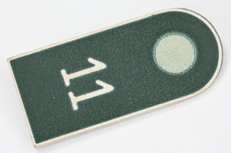 German WHW Tinnie Shoulderboard