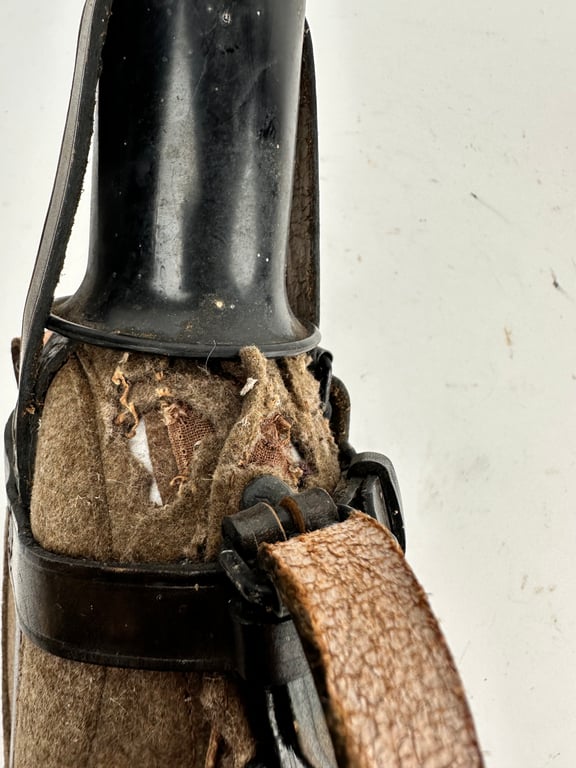 Original German WW2 Medical Canteen "ESB40"