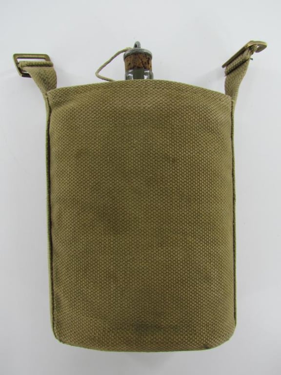 British WWII Canteen ( Blancoed )