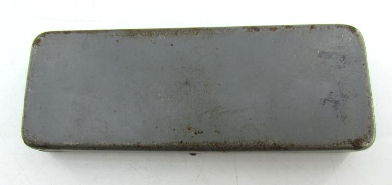 Wehrmacht 'Maskenbrille' in Container