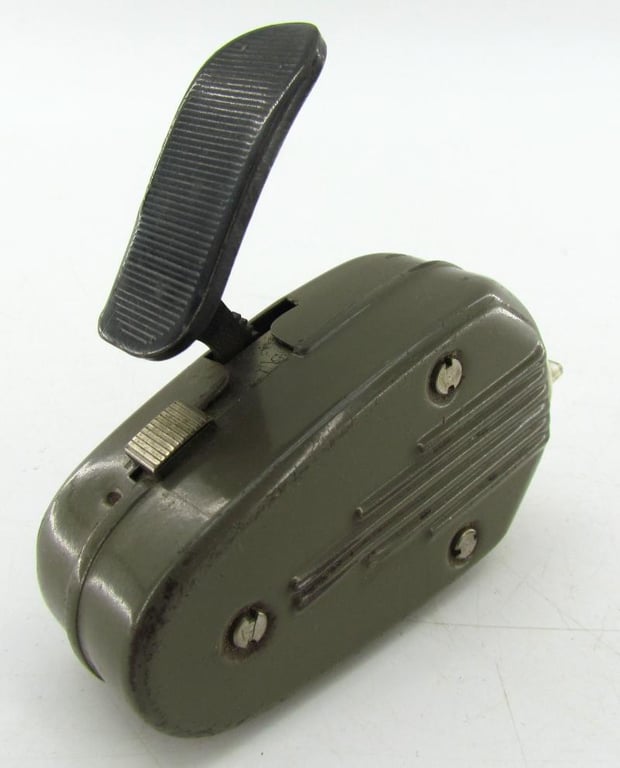 Philips “Knijpkat” Type 7424