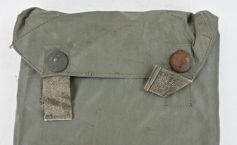 German WH M31 Gascape with Pouch