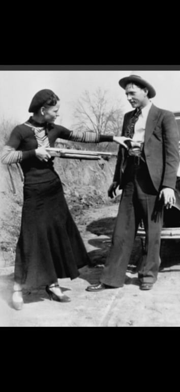 AUTHENTIC ORIGINAL BONNIE & CLYDE ISSUED WANTED POSTER DATED 1934 ADDITIONAL PHOTOS