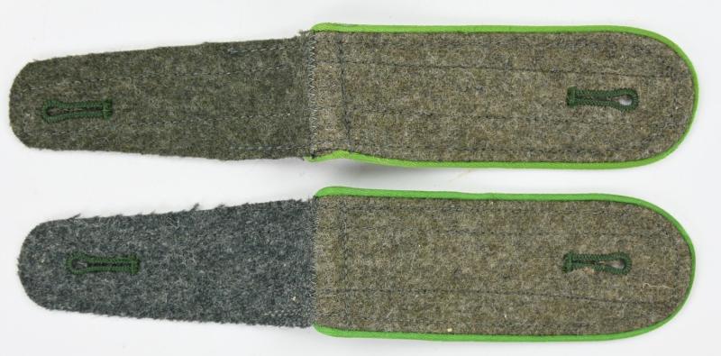 German WH M44 Shoulderboard Set 'Panzer Grenadier'