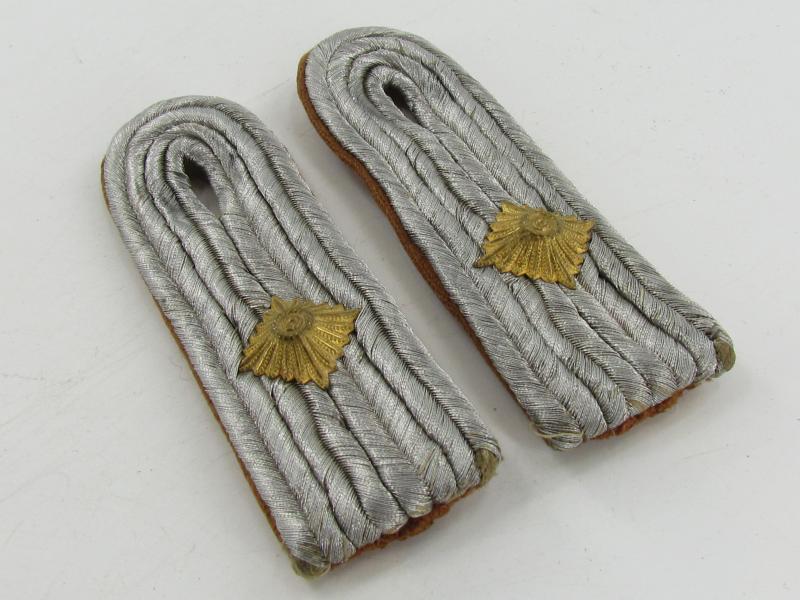 Luftwaffe Oberleutnant construction troops shoulder boards