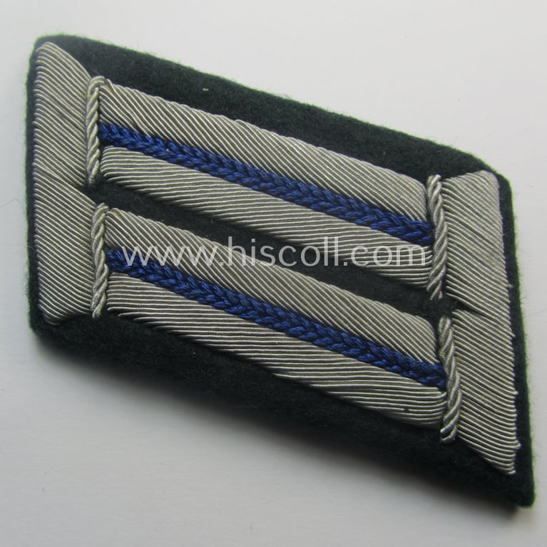 Fully matching - and minimally worn - pair of WH (Heeres) collar-tabs (ie. 'Kragenspiegel für Offiziere') as piped in the desirable darker-blue- (ie. 'blauer'-) coloured branchcolour as was intended for an: 'Offizier o. Arzt der Sanitäts-Trpn.'