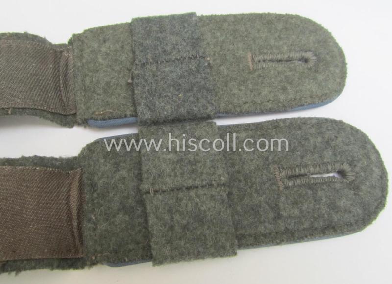 Attractive - and fully matching! - pair of mid-war-period so-called: 'M41 o. M43'-pattern, WH (Heeres) EM-type shoulderstraps that comes with its accompanying 'Überschube'-pair as intended for a: 'Soldat des Nachschub-Abteilungs XII'