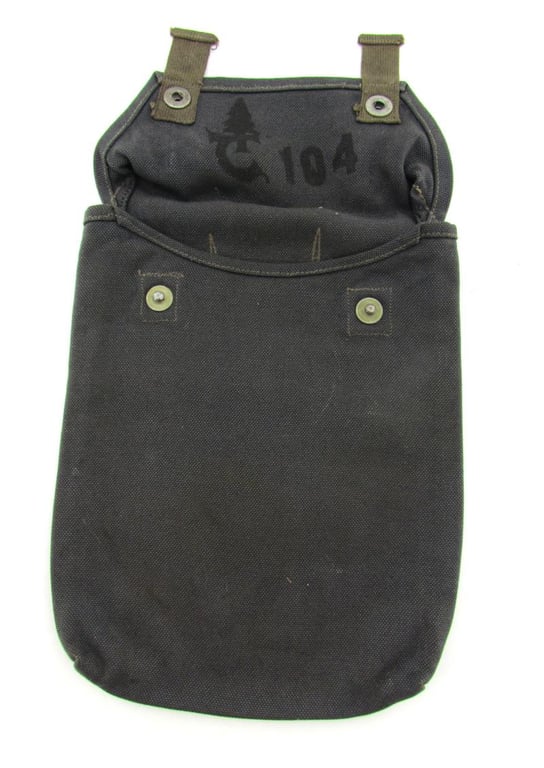 wehrmacht  Gasplane ( Gascape ) Pouch