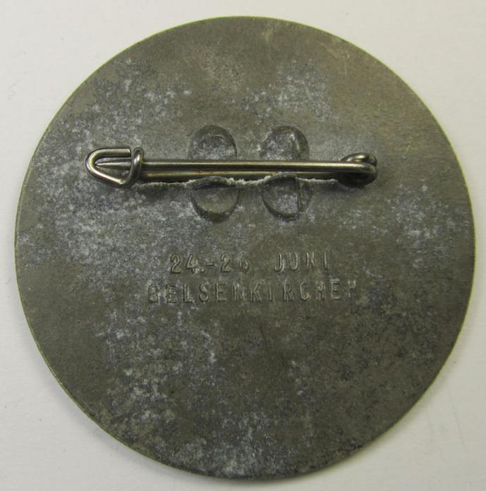 Zinc-based, so-called: N.S.D.A.P.-related day-badge (ie. 'tinnie') being a non-maker-marked example entitled: 'Gautreffen - Gau Westfalen-Nord - 1938'