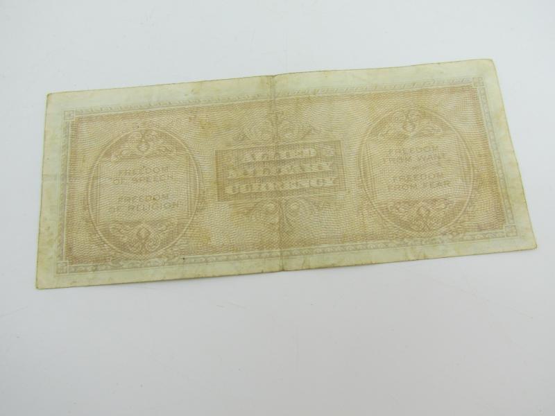 Allied Forces money for Italy