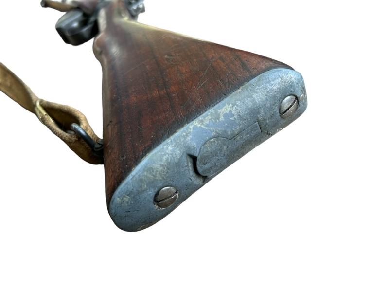 Deactivated Lee-Enfield no4 mk1* Canadian Longbranch made 1942