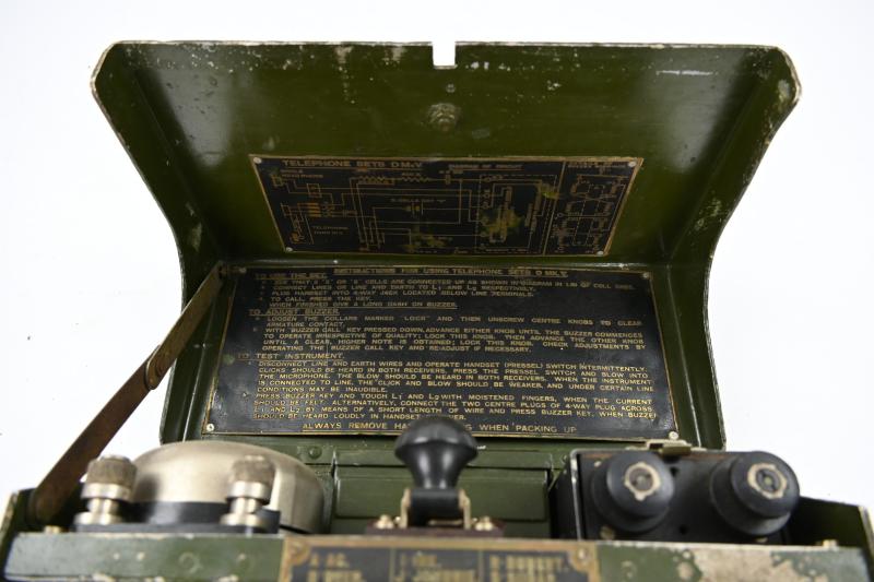 British WW2 MKV Field Telephone Set F