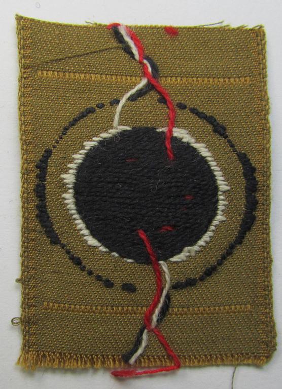 Superb - and very rarely encountered! - replacement-piece: a WH (Heeres) 'tropical-issued' cocarde (of the first pattern!) as was used on the tropical side- (and/or 'M41'-type) caps as executed in neat 'BeVo'-weave pattern