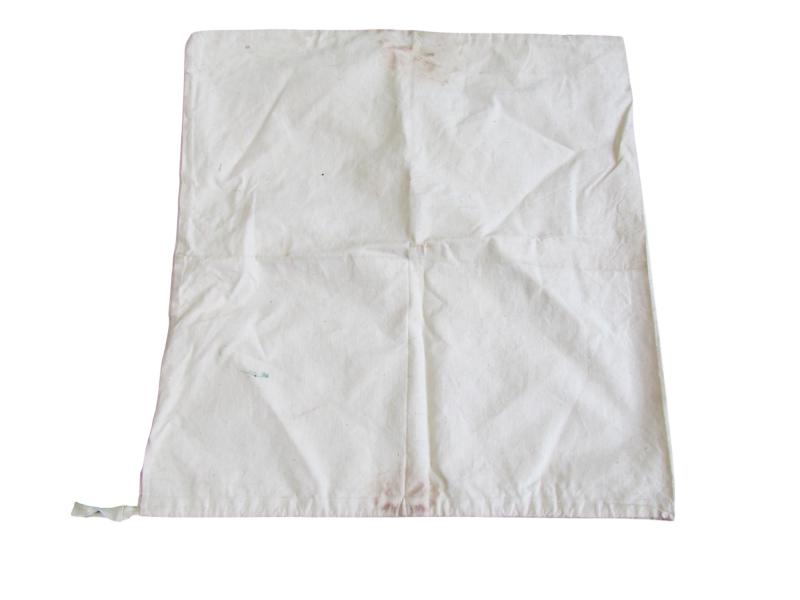 British WWII white Cotton wash roll dated 1943